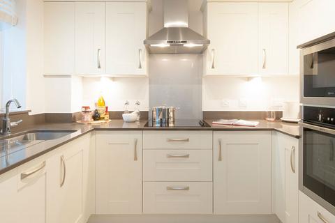 2 bedroom retirement property to rent, Granham Hill, Marlborough SN8