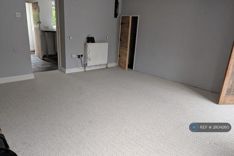 2 bedroom end of terrace house to rent, Mill Road, King's Lynn, PE33