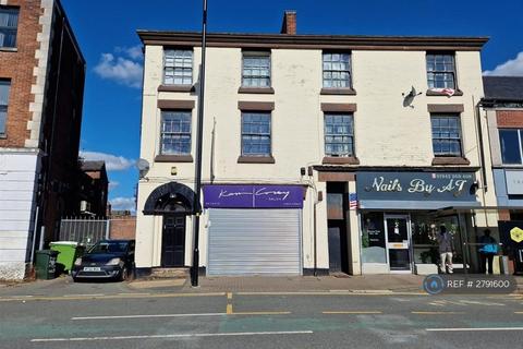 2 bedroom flat to rent, Lord St, Leigh, WN7