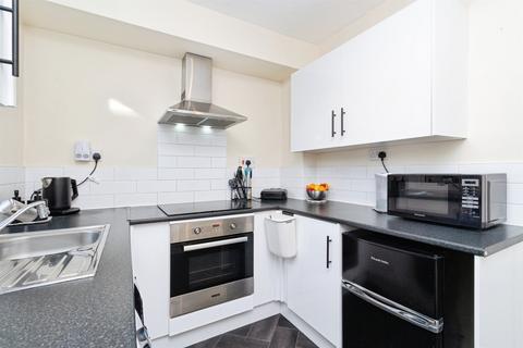 2 bedroom end of terrace house for sale, North Castle Street, Stafford