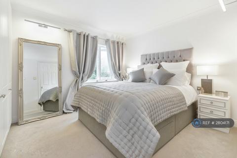2 bedroom terraced house to rent, London, London, SW18