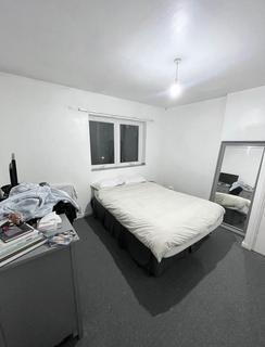 1 bedroom flat to rent, London SW2