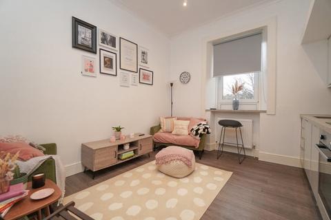 2 bedroom flat for sale, Beardmore Street, Dalmuir