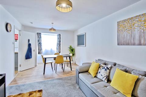2 bedroom apartment for sale, St. Andrews Gardens, Colchester