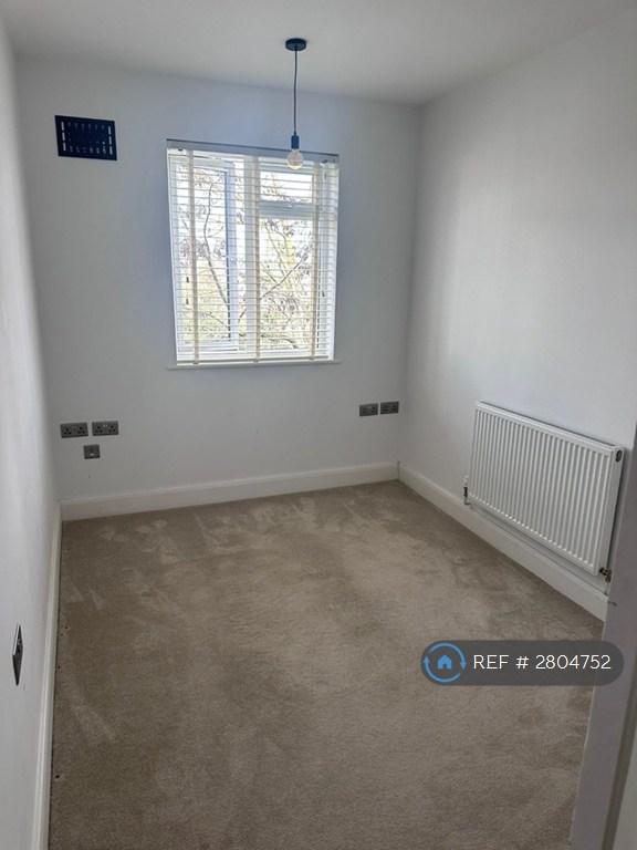 Second Double Bedroom/Study