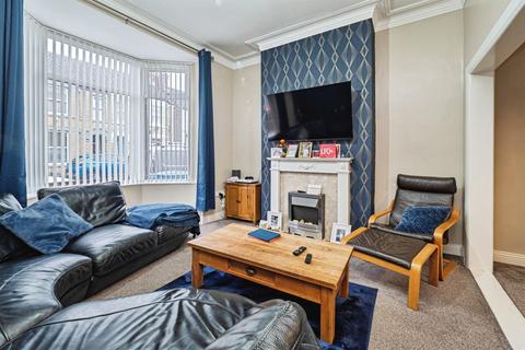undefined, East Park Avenue, Hull