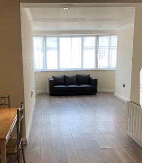 1 bedroom flat to rent, The Pulse, High Street North, Dunstable