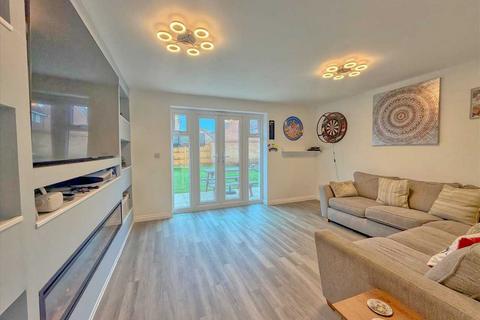 3 bedroom detached house for sale, Walton On The Naze CO14