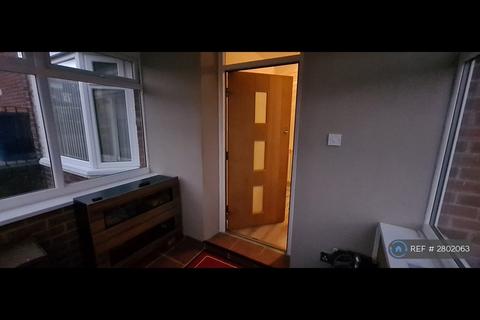 3 bedroom terraced house to rent, Millfield Avenue, Newcastle Upon Tyne, NE3