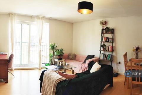 2 bedroom flat to rent, Turin St, London, E2