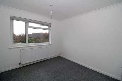 undefined, Argent Close, Seaford