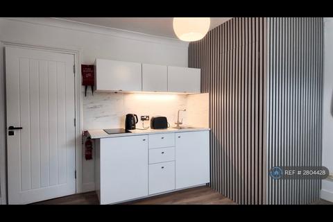 undefined, Kneller Road, London, SE4