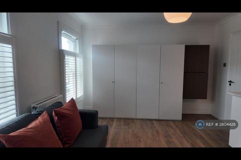 undefined, Kneller Road, London, SE4