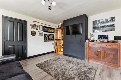 undefined, Fairfield Avenue, Ormesby, MIDDLESBROUGH