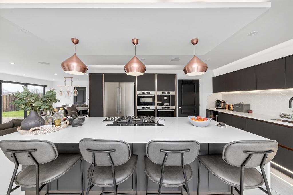 Living dining kitchen