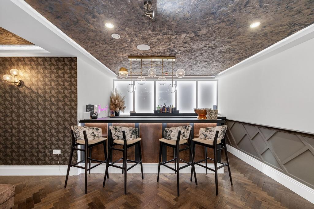 Entertainment suite and bar