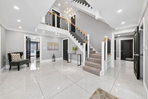 5 bedroom detached house for sale, Manygates Garden, Manygates Lane, Sandal, WF2