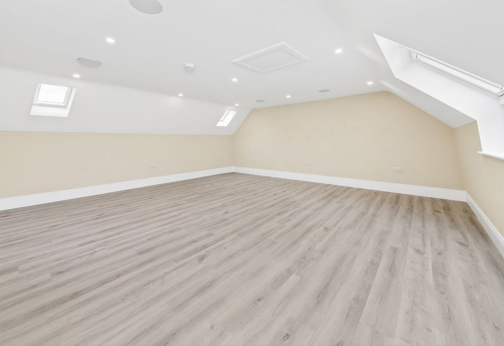 Bedroom five/annexe