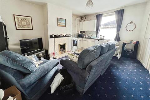 1 bedroom terraced house for sale, Fagley Road, Bradford BD2