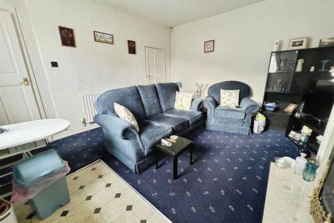 1 bedroom terraced house for sale, Fagley Road, Bradford BD2