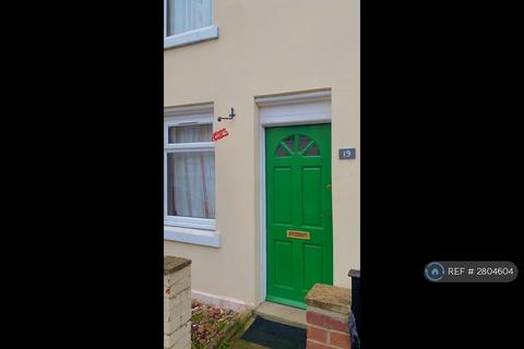 2 bedroom terraced house to rent, Charles Street, Colchester, CO1