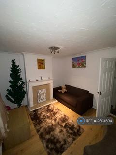 2 bedroom terraced house to rent, Charles Street, Colchester, CO1
