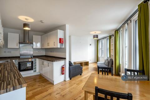 2 bedroom flat to rent, Brockley Cross, London, SE4