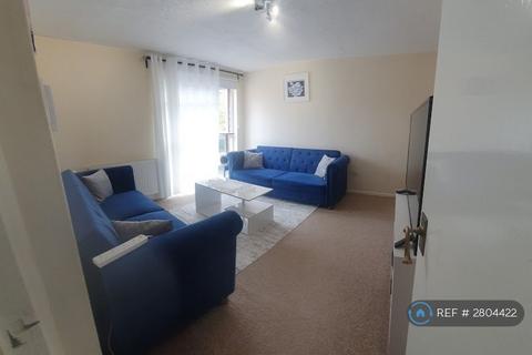 1 bedroom flat to rent, Beeton Close, Hatch End, HA5