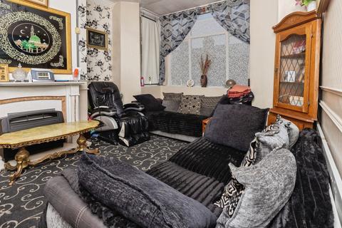 4 bedroom terraced house for sale, Whetley Hill, Bradford