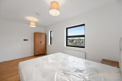 1 bedroom flat to rent, Upper Tooting Road, London SW17