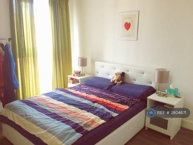 Bedroom With Double Wardrobe