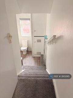 3 bedroom flat to rent, Promenade, Southport, PR9