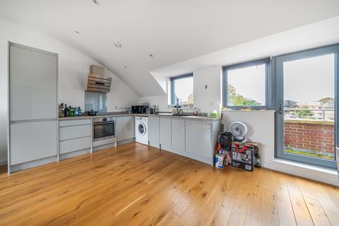 1 bedroom apartment for sale, Courtlands, Maidenhead
