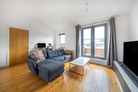 1 bedroom apartment for sale, Courtlands, Maidenhead