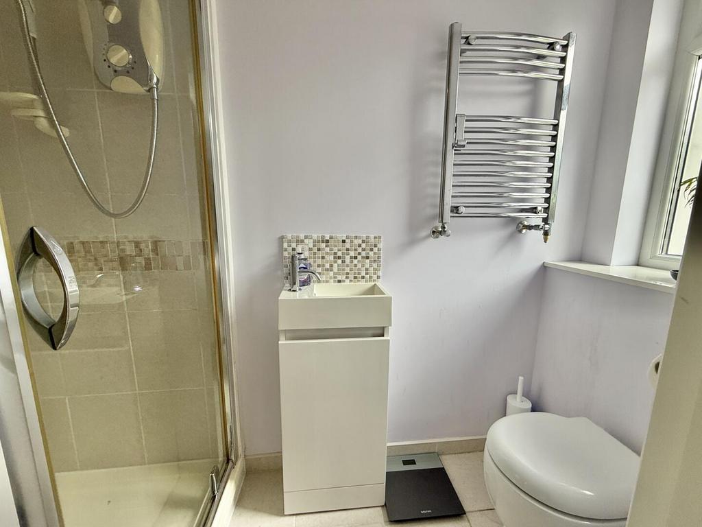 Ensuite Shower