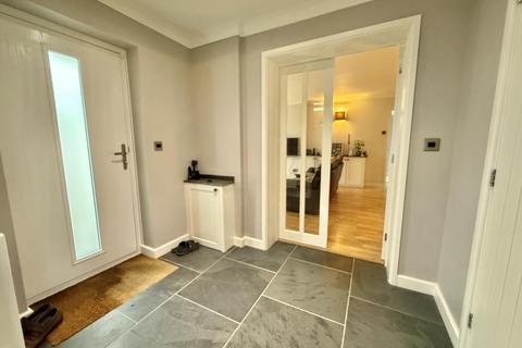 3 bedroom detached bungalow for sale, Frogpool