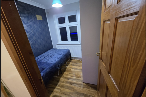 1 bedroom in a house share to rent, Laggan Road, Maidenhead SL6