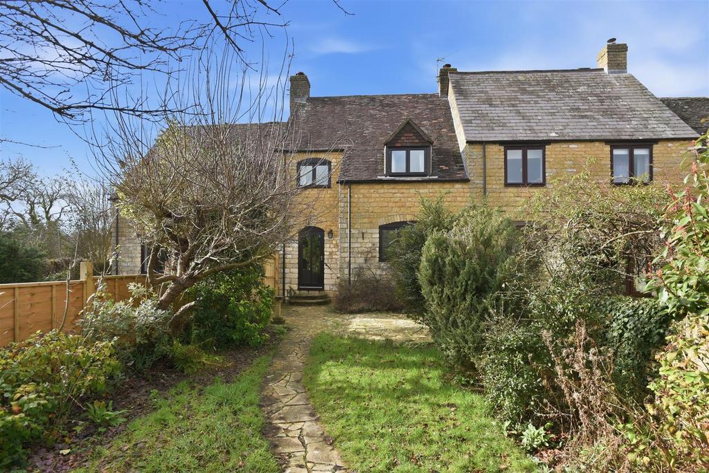 34 Wolds End Close 2128-10.jpg