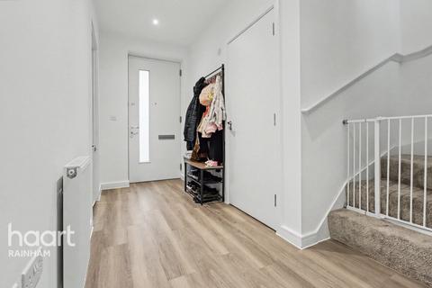 undefined, Bridgend Crescent, Rainham