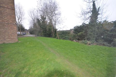 1 bedroom flat to rent, Dagmar Avenue, Wembley, HA9 8UP