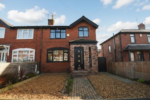 3 bedroom semi-detached house for sale, Overlinks Drive, Salford, M6