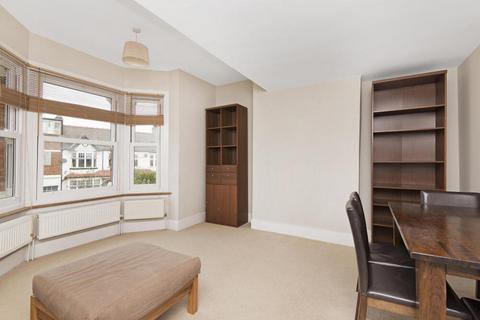 3 bedroom flat to rent, Kingston, RAYNES PARK SW20