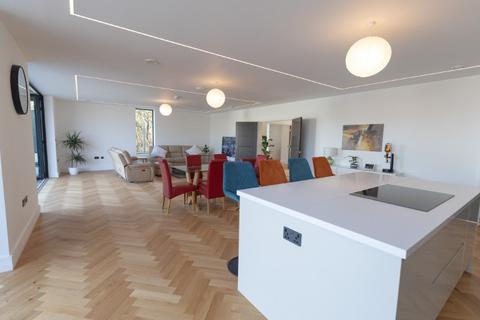 undefined, 174 Crooked Mile, Waltham Abbey, Essex EN9 2ES