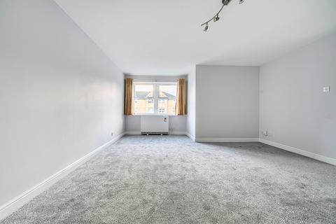 2 bedroom flat for sale, Kirkland Drive, Enfield