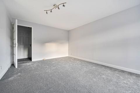 2 bedroom flat for sale, Kirkland Drive, Enfield