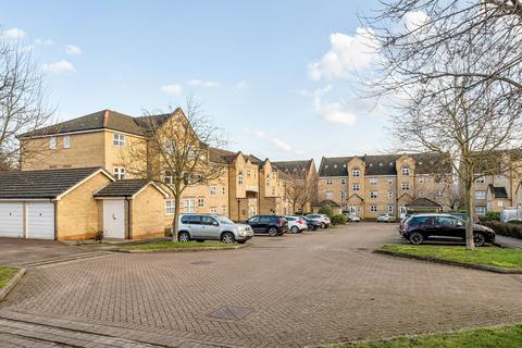 2 bedroom flat for sale, Kirkland Drive, Enfield