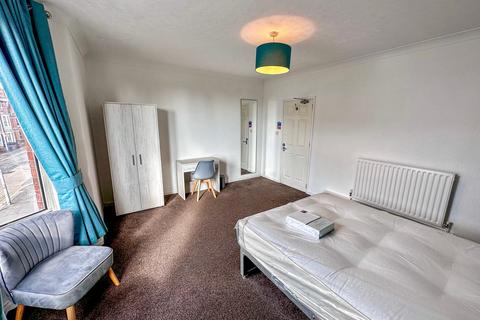 undefined, Monks Road, LINCOLN