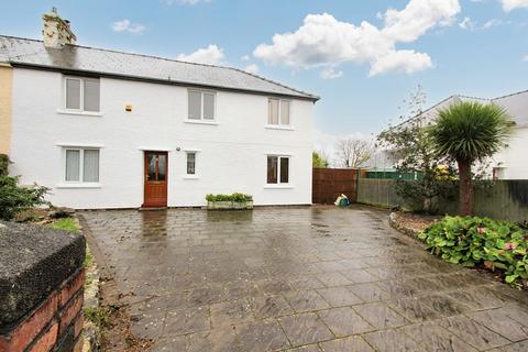 Barons Close, Llantwit Major, CF61