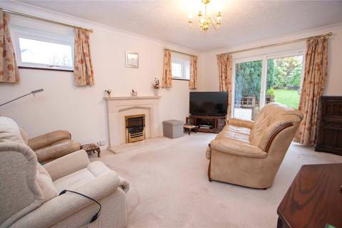 2 bedroom bungalow for sale, Tavistock, Devon