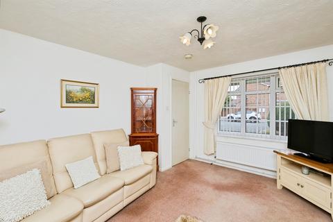 3 bedroom detached house for sale, Dallow Crescent, Burton-On-Trent
